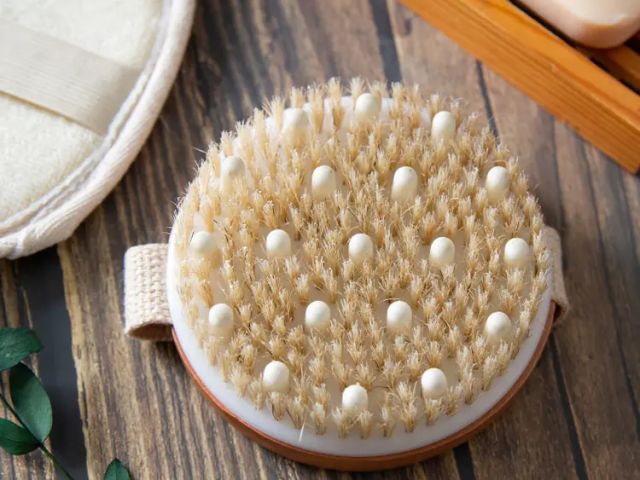 Round Dry Body Massage Boar Bristles Wood Exfoliating Bath Brush with Nodules